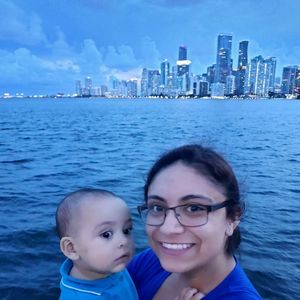 Meet your Posher, Yessenia